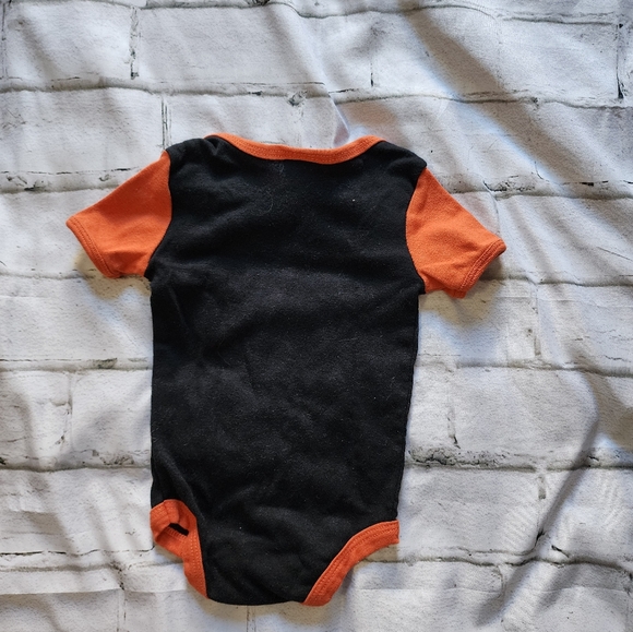 Harley davidson Baby Onsie - Picture 2 of 3